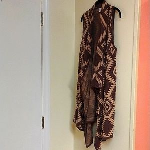 C brand, size small, sleeveless shawl, brown/beige